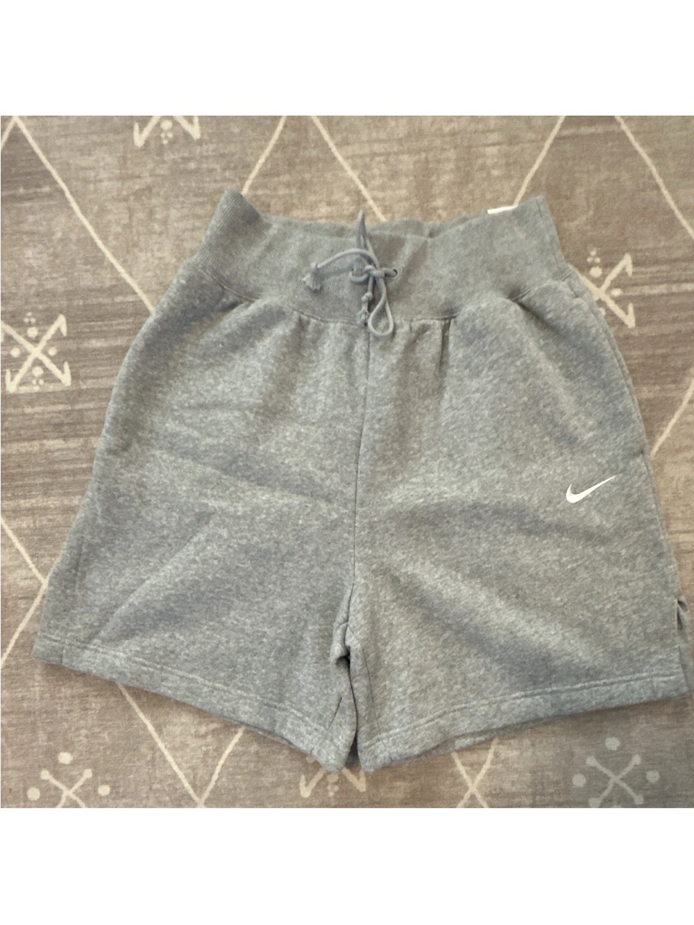 Nike Women's Phoenix Heather Gray Fleece Drawstring High Waisted Athletic Shorts